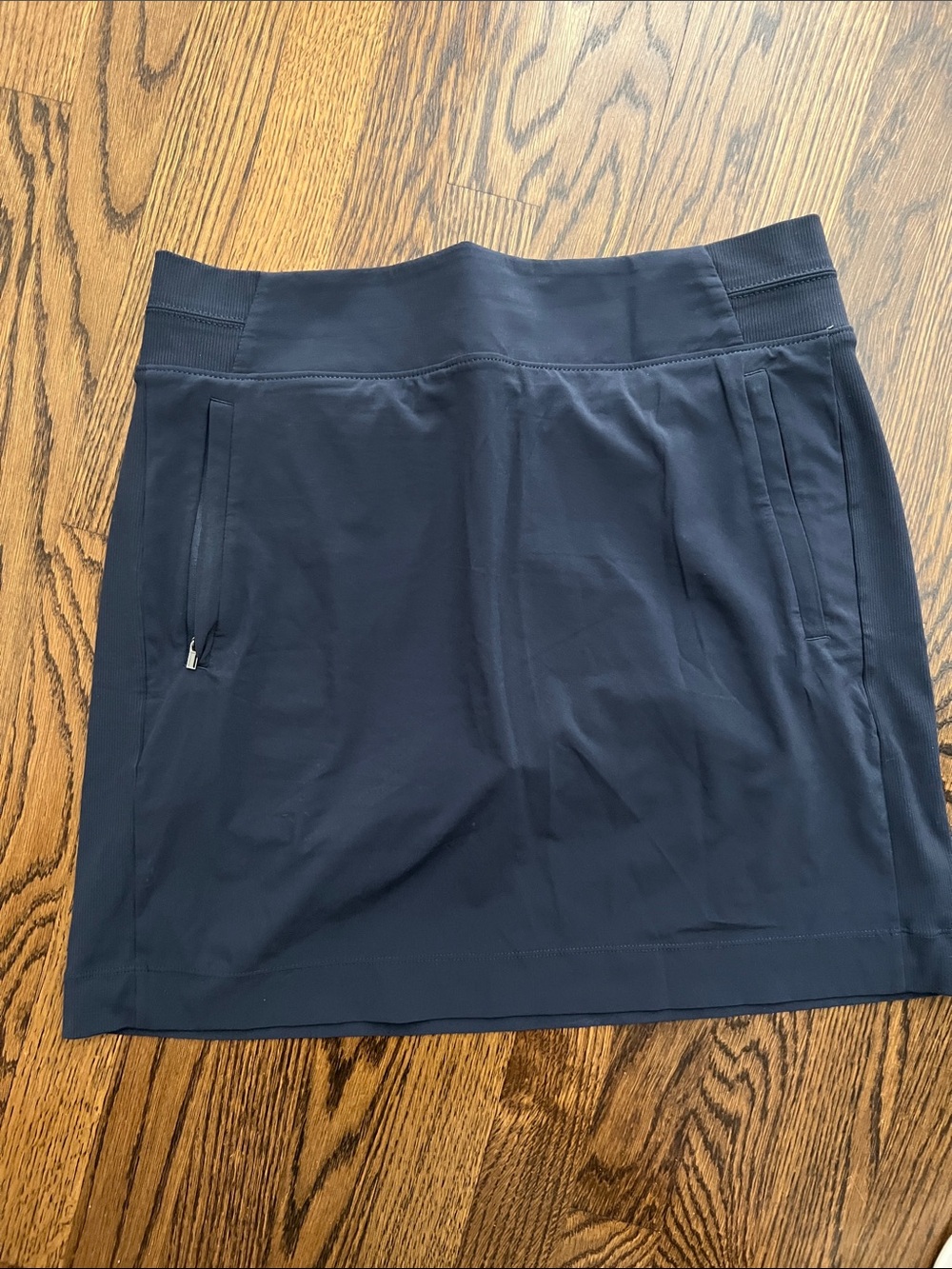 Athleta Navy Blue Skort. Size 10 TALL 17” L
